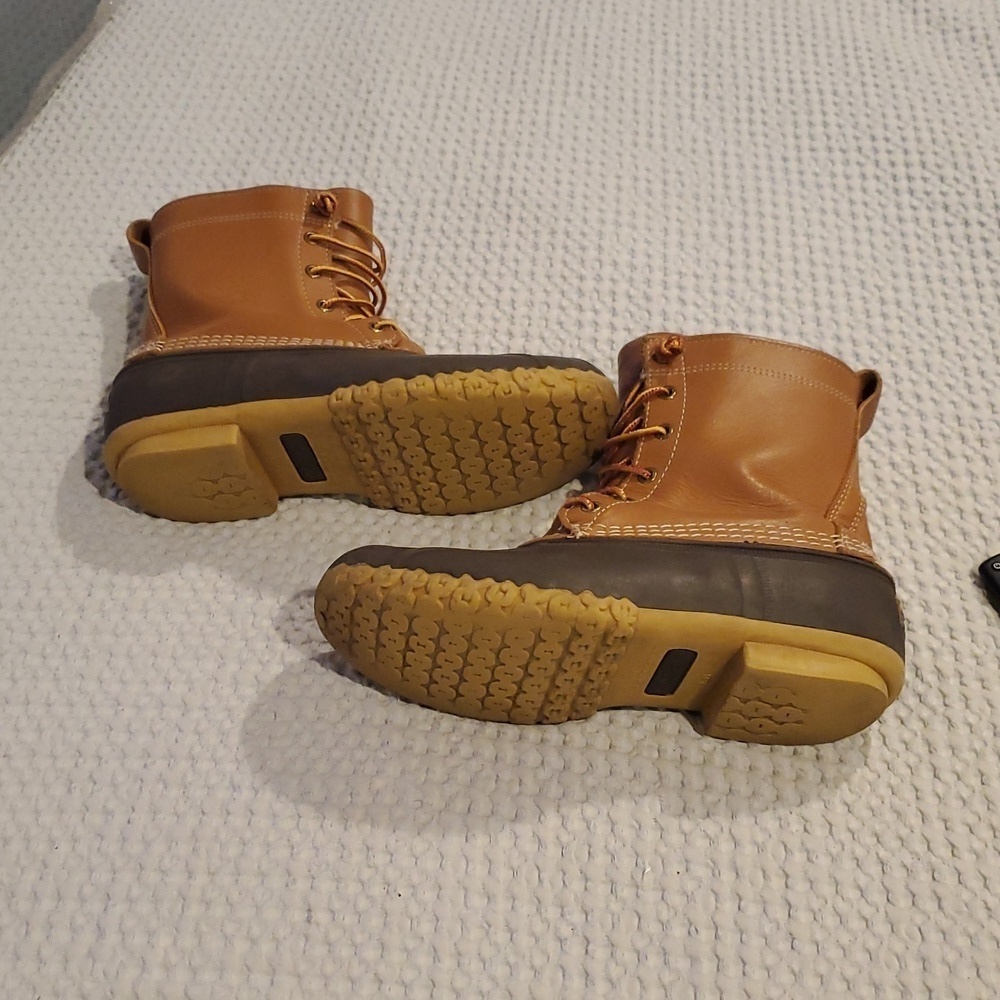 L.L. Bean Tan & Brown Rain/Snow Boots/Sturdy Sole & Comfortable (30) - Picture 5 of 10